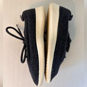 Allbirds Wool Runners, Tuke Jo (Natural Black Upper/Cream Sole) size 8